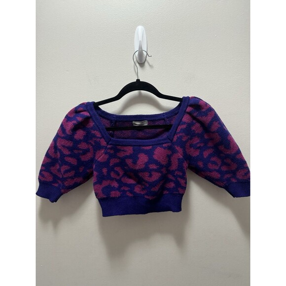 Urban Outfitters Bernadette Puff Sleeve Cropped Sweater Purple Animal Print Smal - Picture 1 of 5